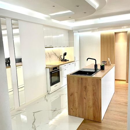 Sea Breeze Apartment Varna Extérieur photo