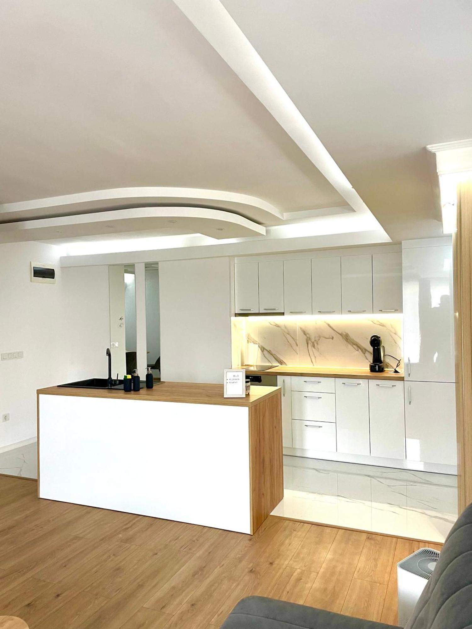 Sea Breeze Apartment Varna Extérieur photo